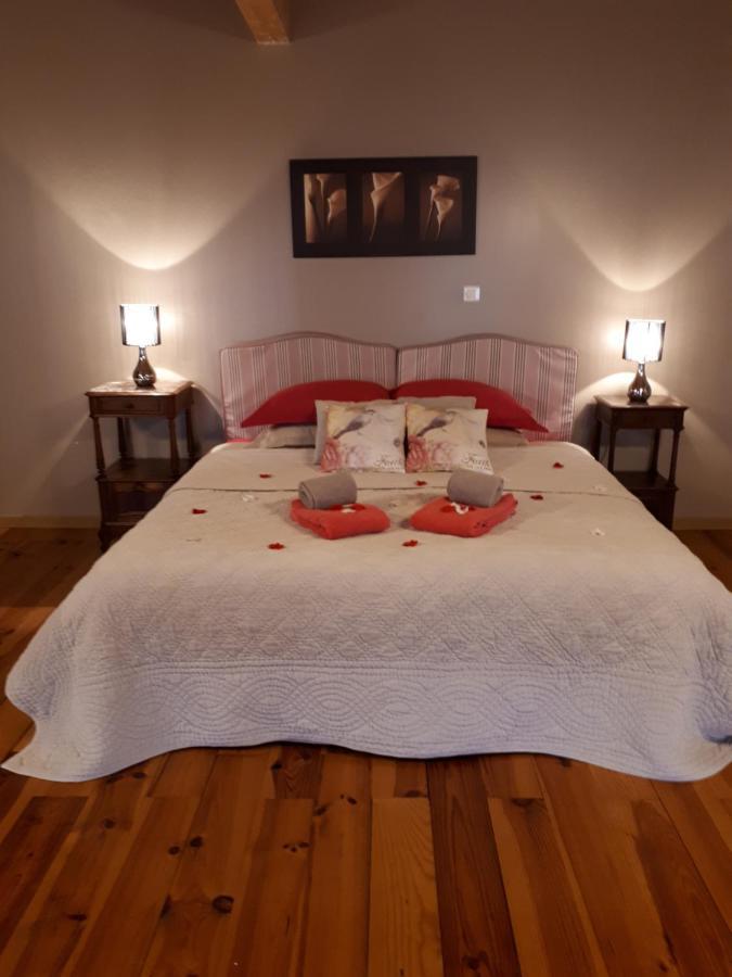 Chambres Et Roulotte De La Gentilhommiere Chazey-sur-Ain Dış mekan fotoğraf