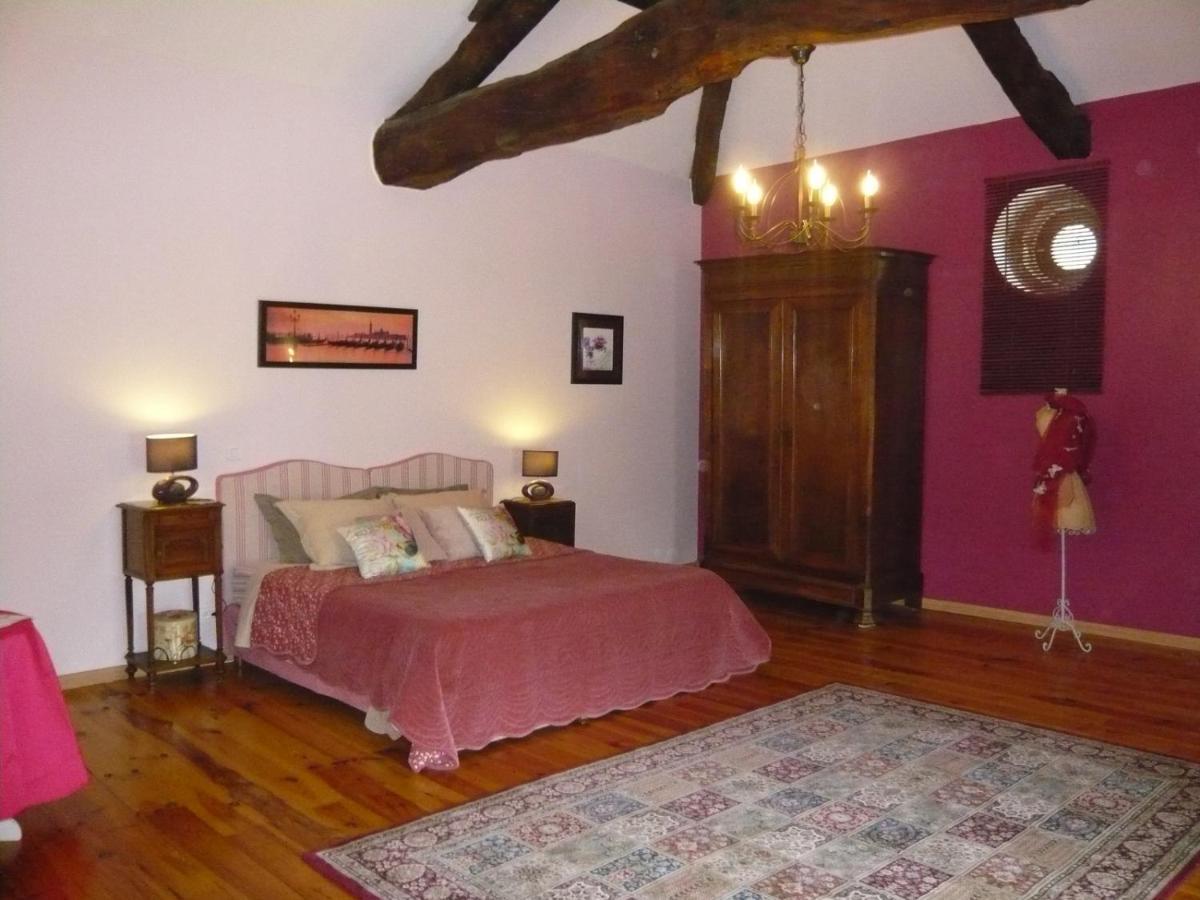 Chambres Et Roulotte De La Gentilhommiere Chazey-sur-Ain Dış mekan fotoğraf
