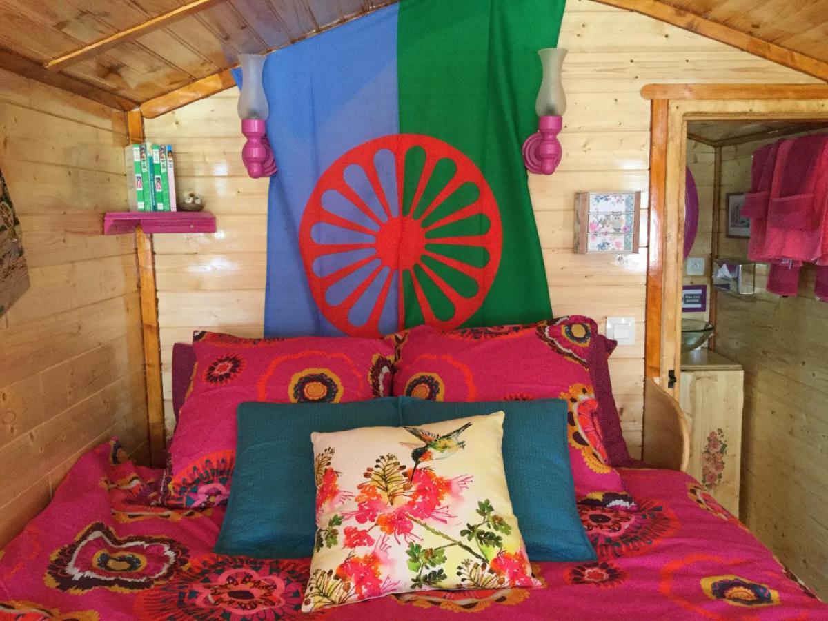 Chambres Et Roulotte De La Gentilhommiere Chazey-sur-Ain Dış mekan fotoğraf