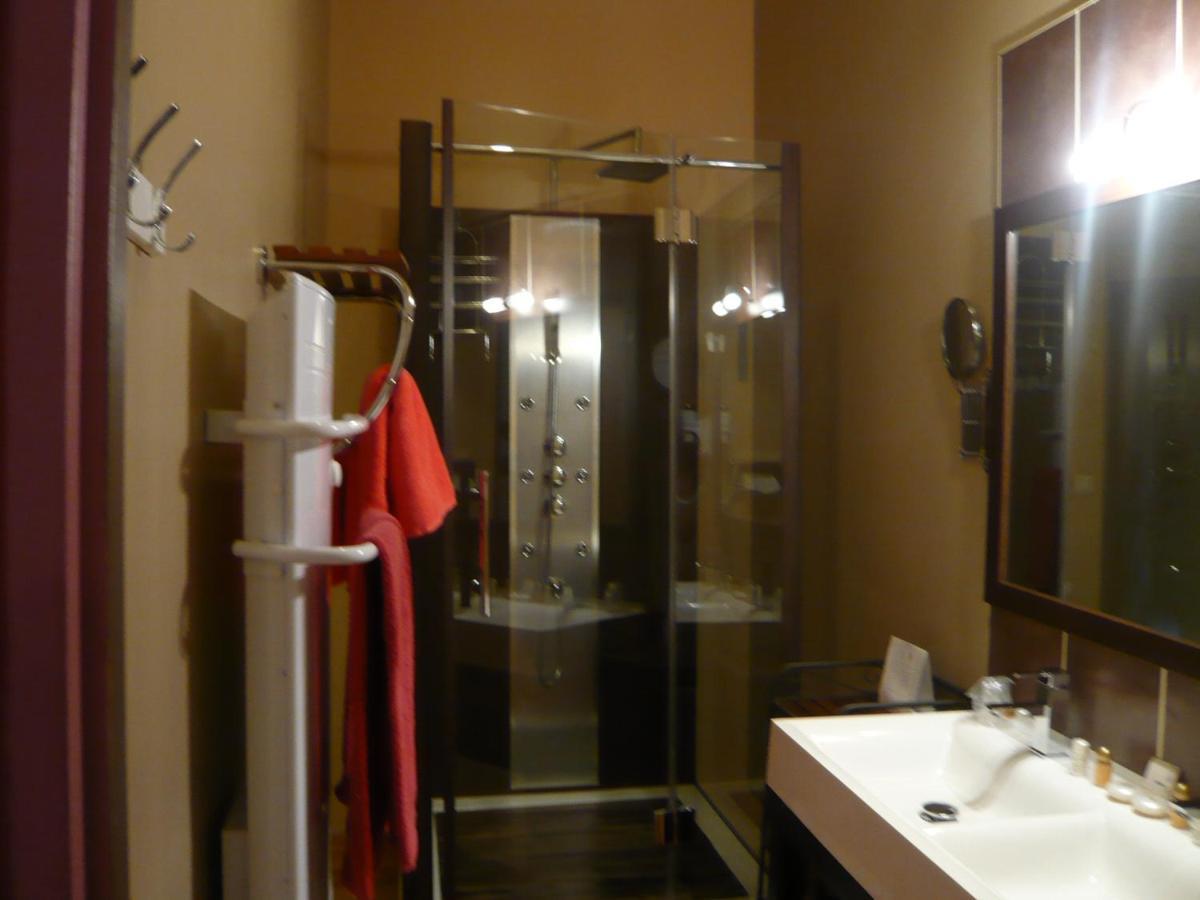 Chambres Et Roulotte De La Gentilhommiere Chazey-sur-Ain Dış mekan fotoğraf